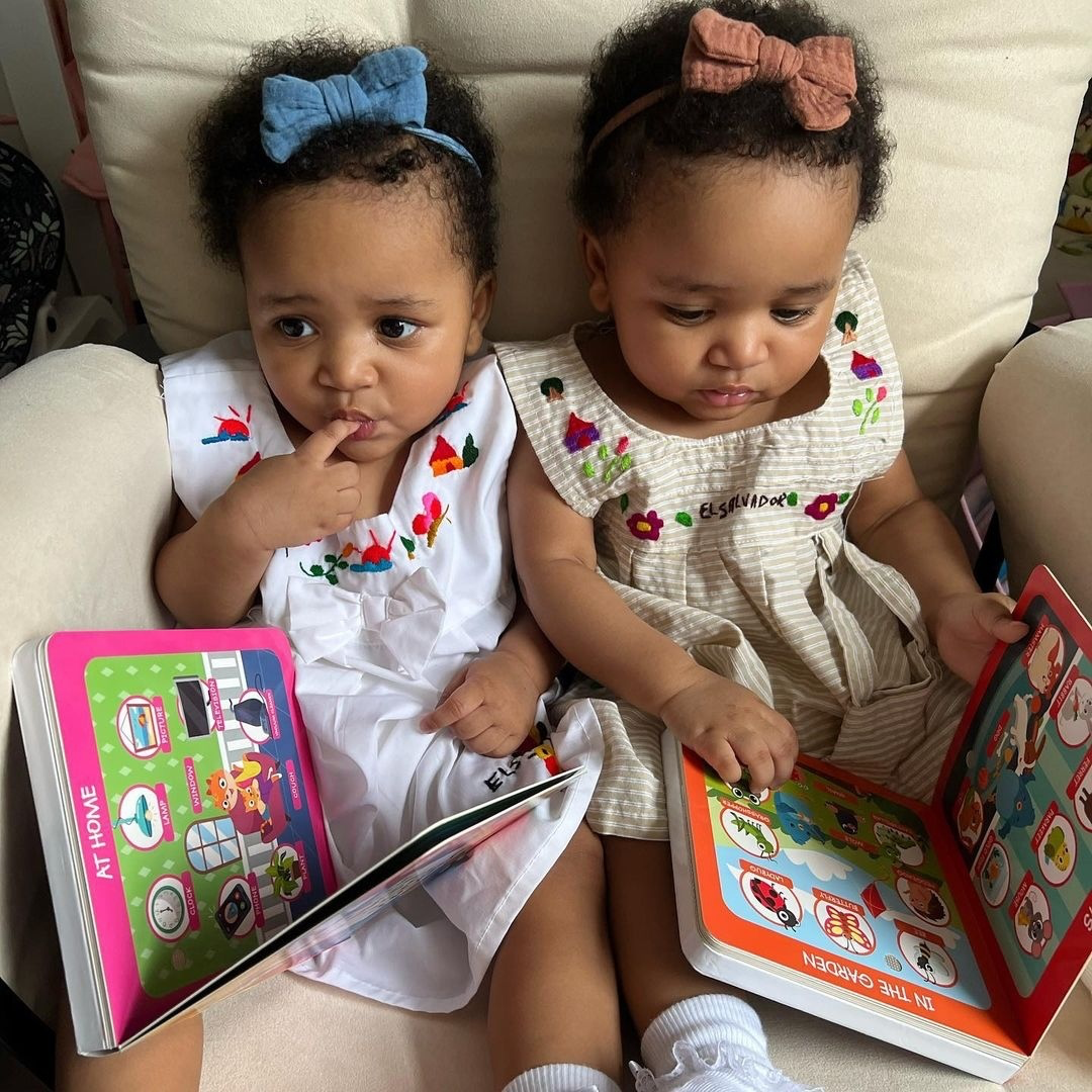 First 100 Words | Ditty Bird Book-Award Family Choice USB-C Ditty Bird