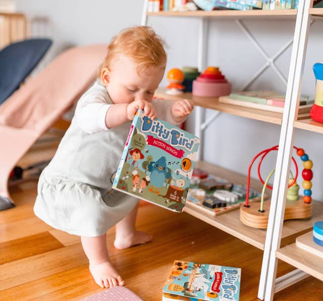 Ditty Bird Sound Book  Motor Skills: Action songs USB-C Ditty Bird